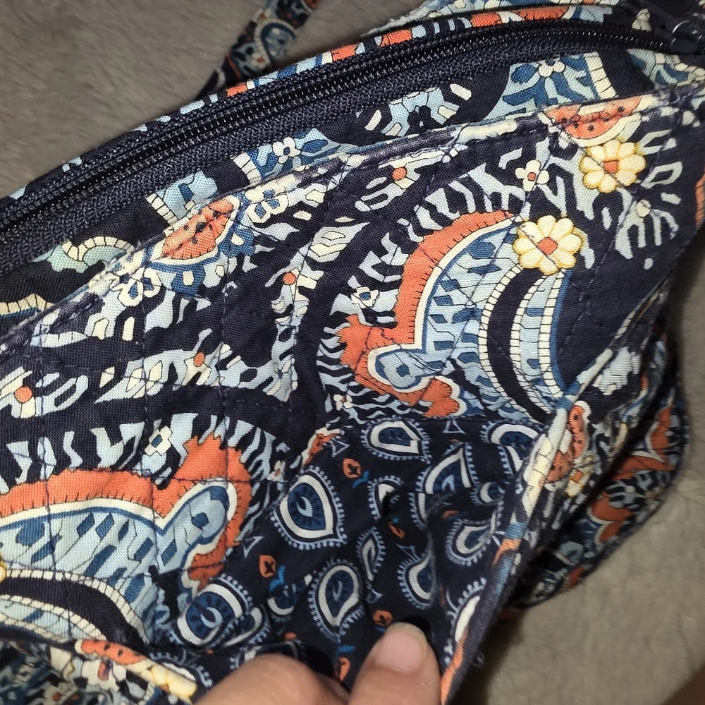 Vera Bradley 3 Zip Crossbody Purse/Bag Blue and Orange Retired Design - Picture 4 of 11